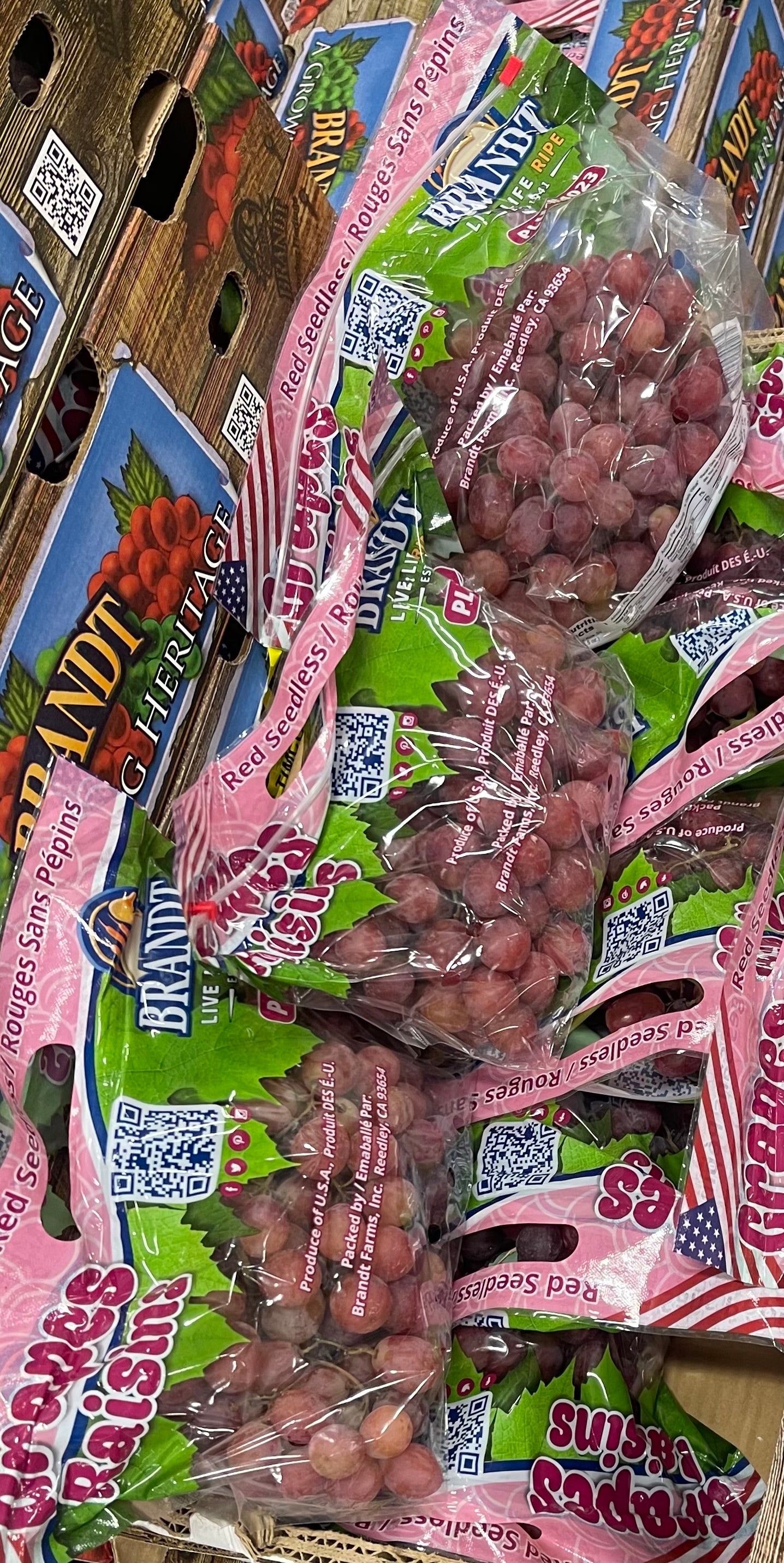 Red grapes, 8 packs